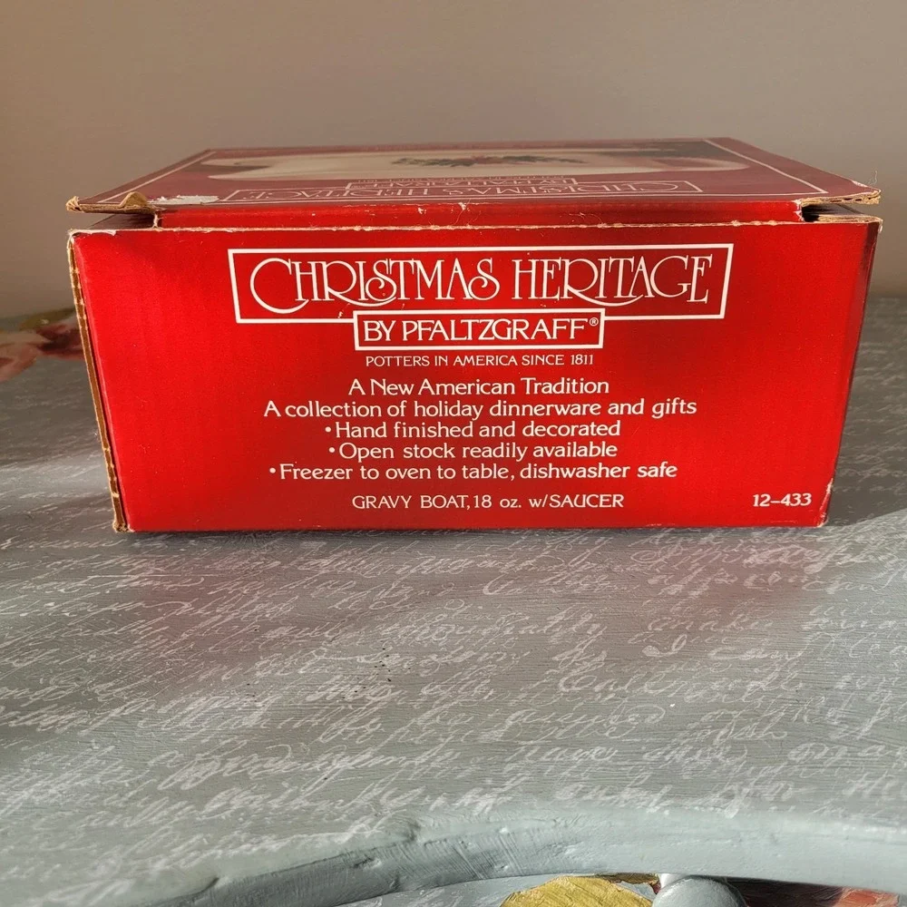 VINTAGE PFALTZGRAFF CHRISTMAS HERITAGE GRAVY BOAT & SAUCER in BOX - DISCONTINUED